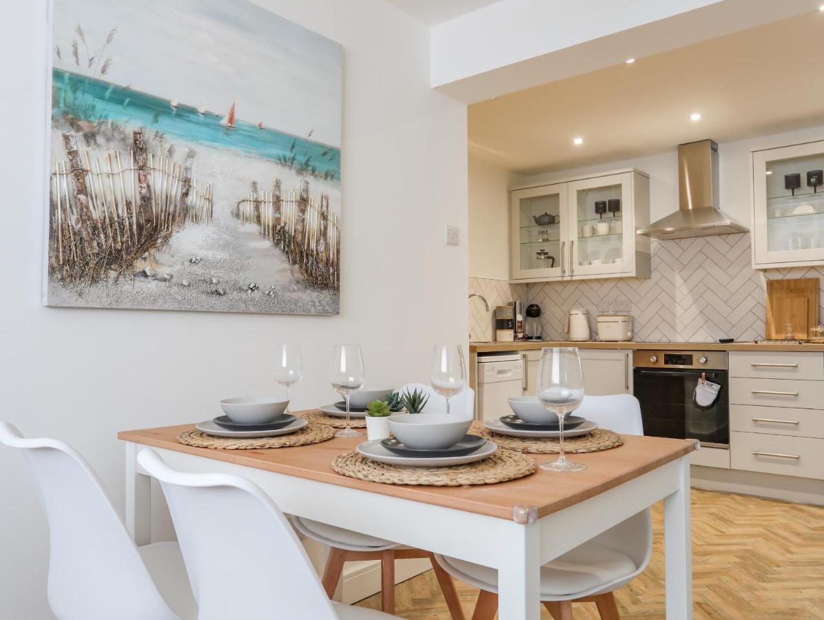 Appartement A Mor à Llanfairpwllgwyngyll Extérieur photo
